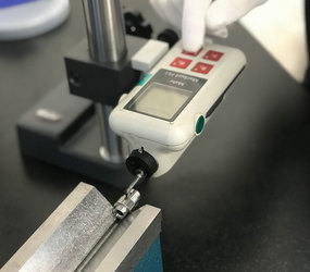 Surface Roughness Measurement Machine